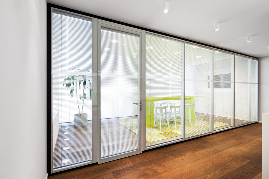 雙玻百葉隔斷廠家談雙玻百葉隔斷的特點! 雙玻百葉隔斷廠家談雙玻百葉隔斷的特點!